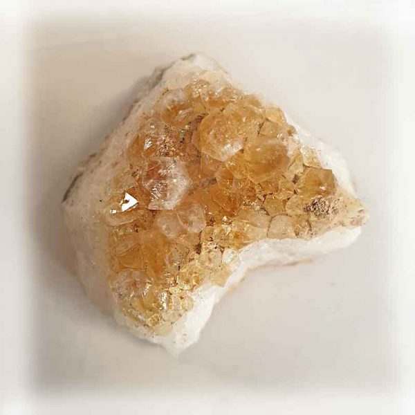 Small Citrine Bed - Image 2