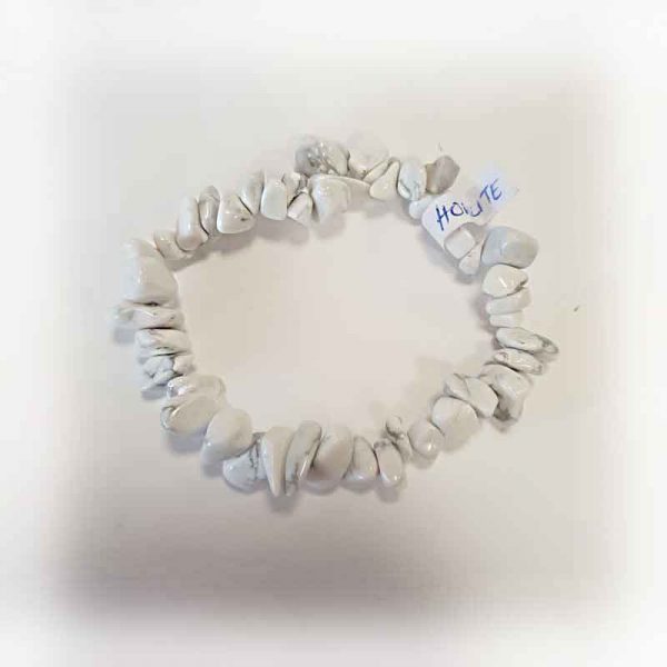 Howlite Elasticated Chip Bracelet