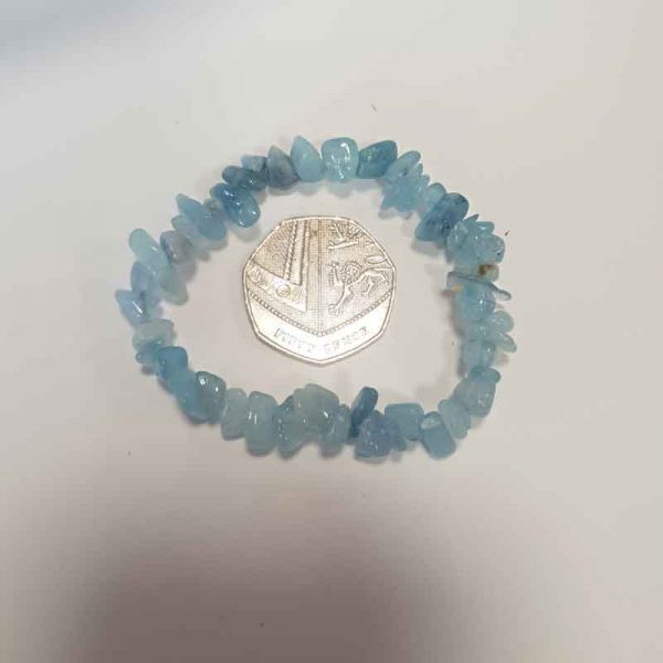 Aquamarine Elasticated Chip Bracelet - Image 2